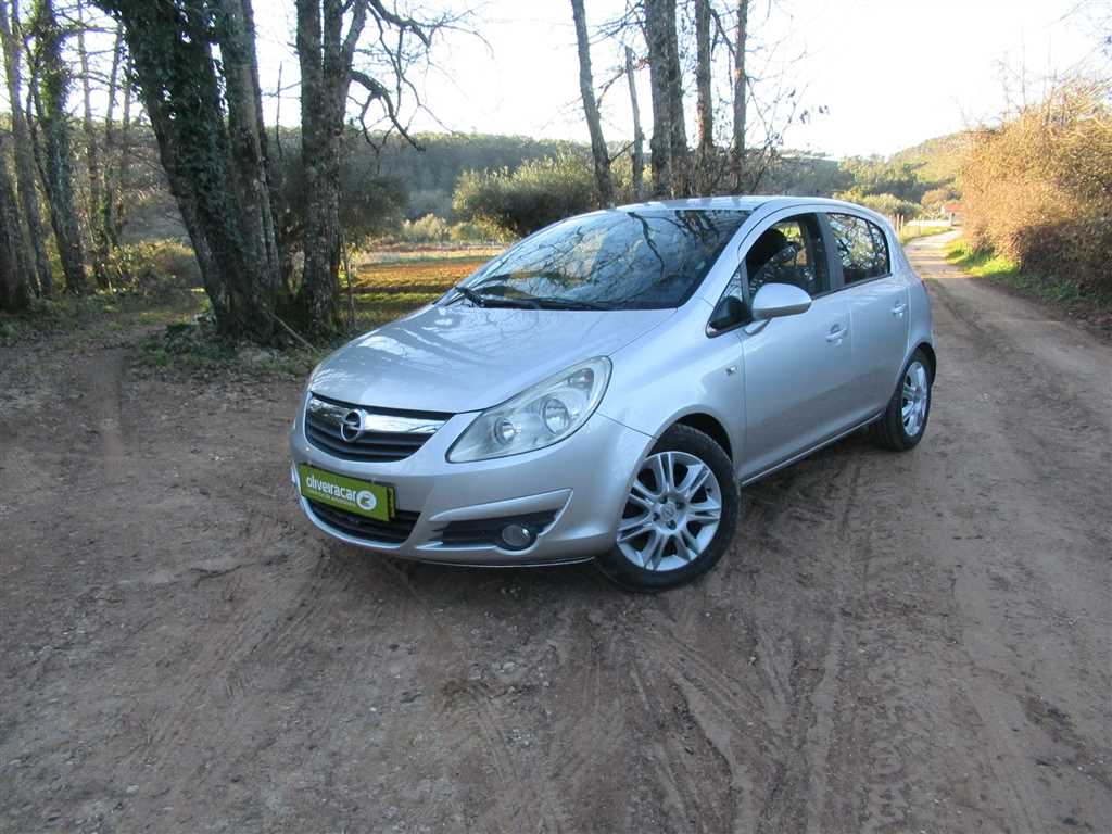 Opel Corsa 1.2 Cosmo 111 (85cv) (5p)