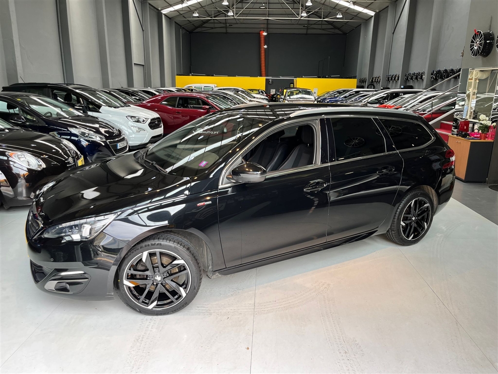 Peugeot 308 1.2 GT LINE 