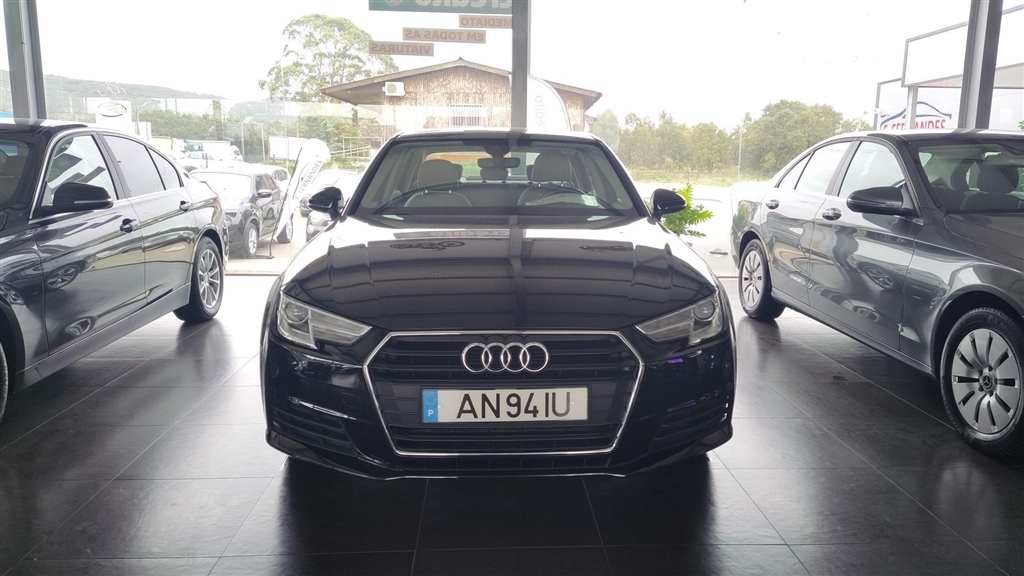 Audi A4 Business Line