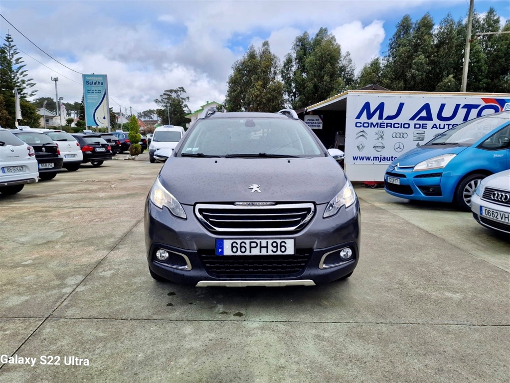 Peugeot 2008 1.6 e-HDi LE Feline