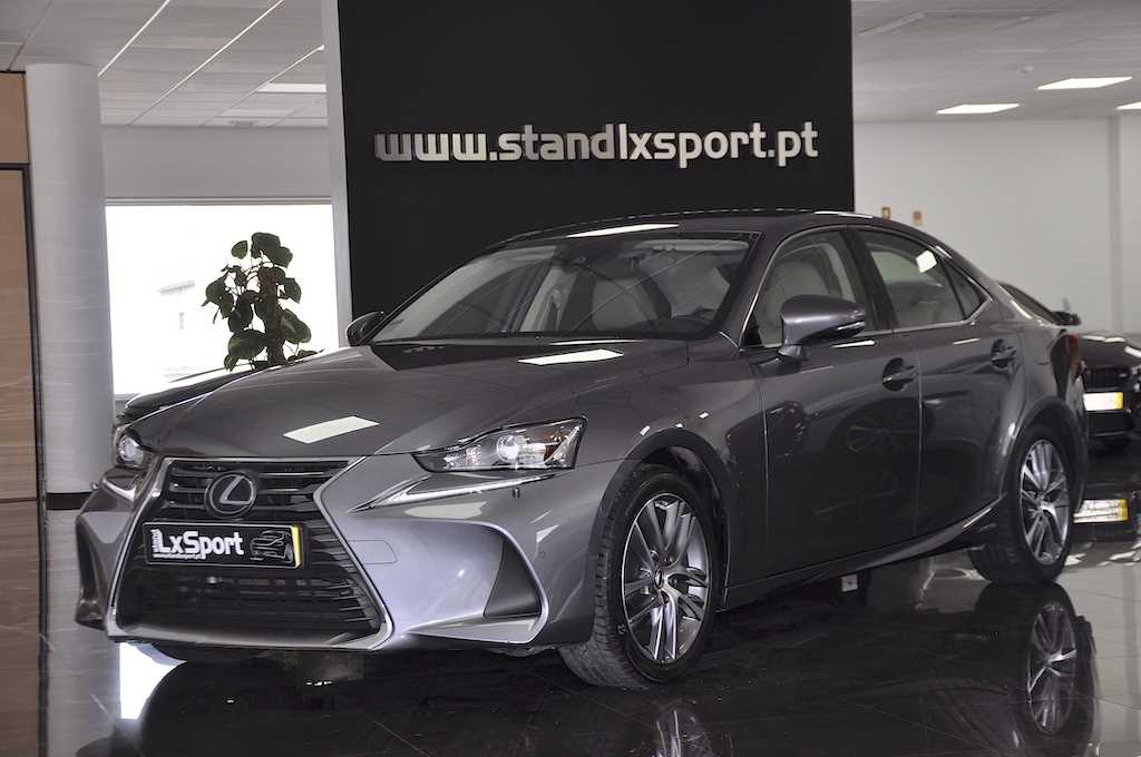 Lexus IS 300h Pack Executive+ (223cv) (4p)