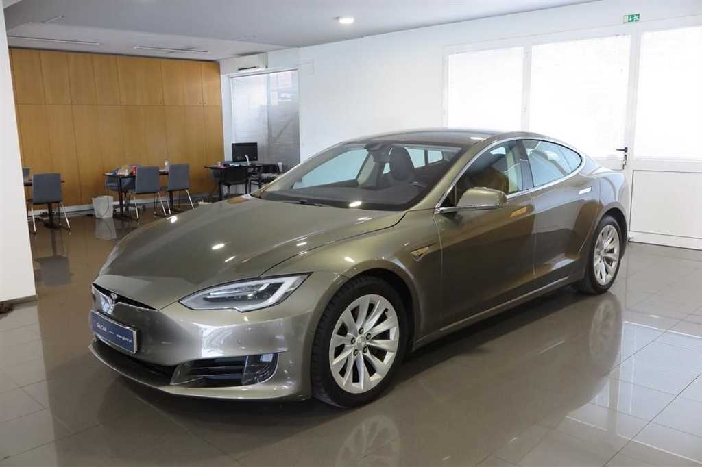 Tesla (Model.Model?.Description)
