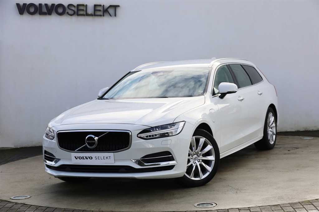 Volvo V90 2.0 T8 Momentum Plus AWD Geartronic (392cv) (5p)