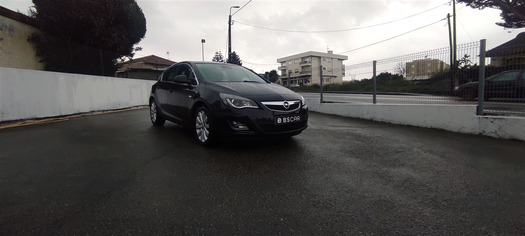Opel Astra 1.4 Cosmo (100cv) (5p)