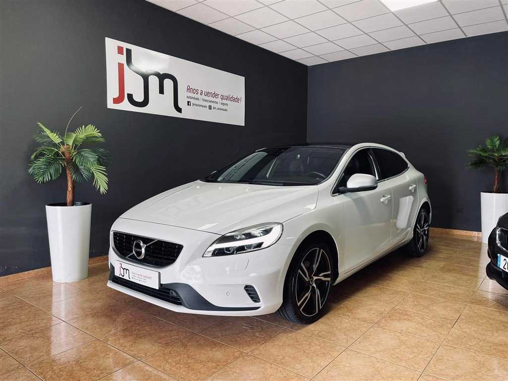 Volvo V40 2.0 D2 R-Design