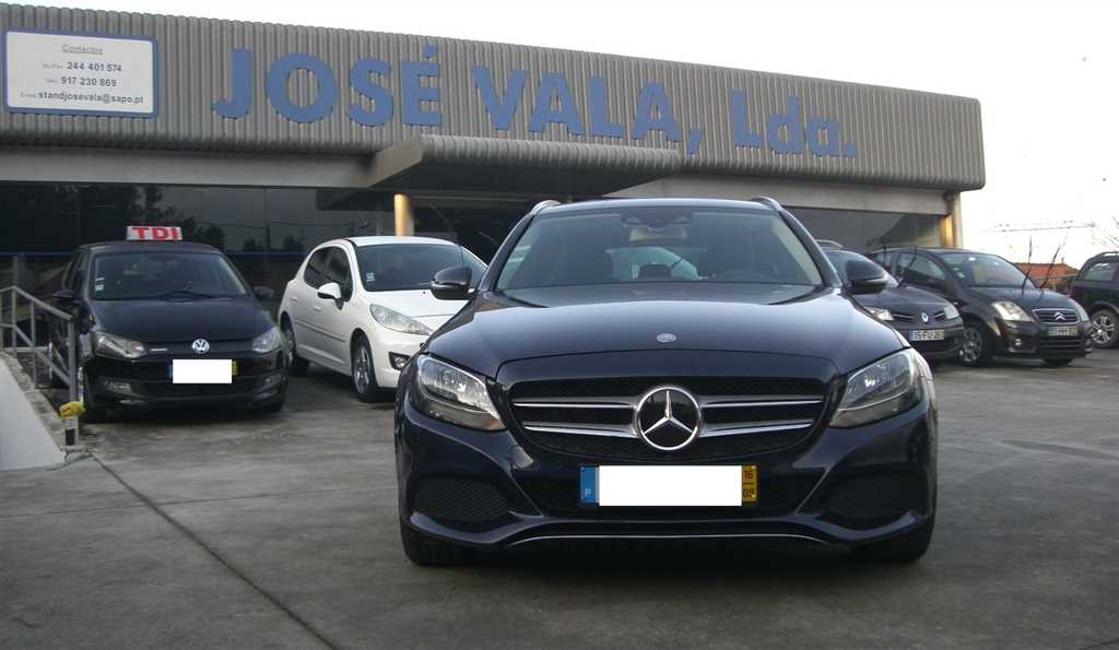 Mercedes-Benz Classe C 220 BlueTEC Avantgarde 7G-TRONIC (170cv) (5p)