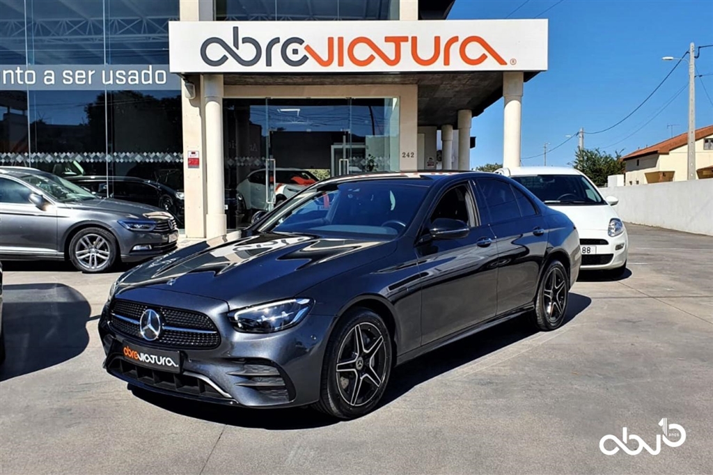 Mercedes-Benz Classe E E 300 de AMG 4Matic