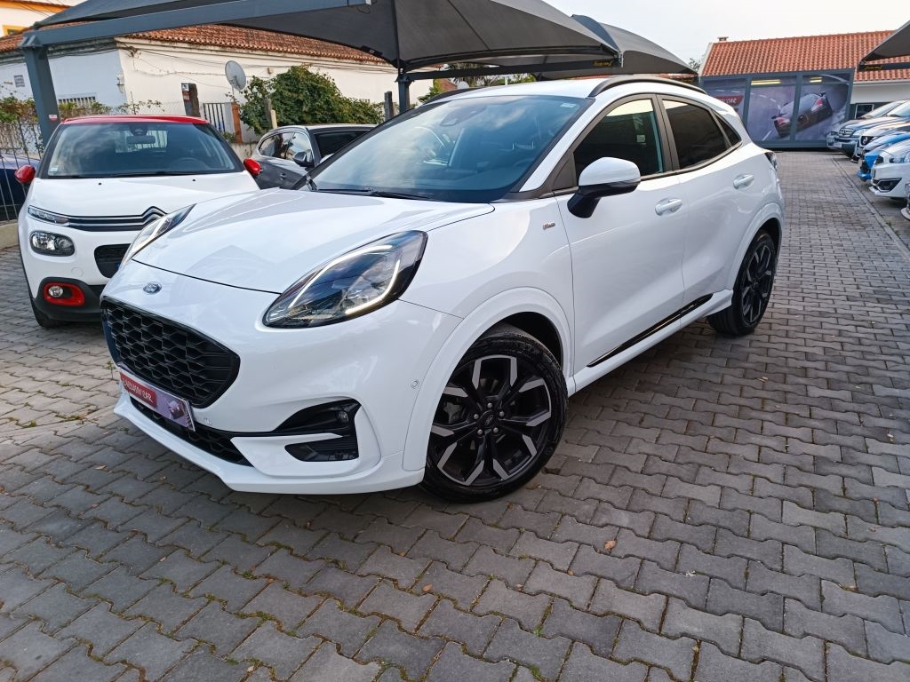 Ford Puma 1.0 EcoBoost MHEV ST-Line