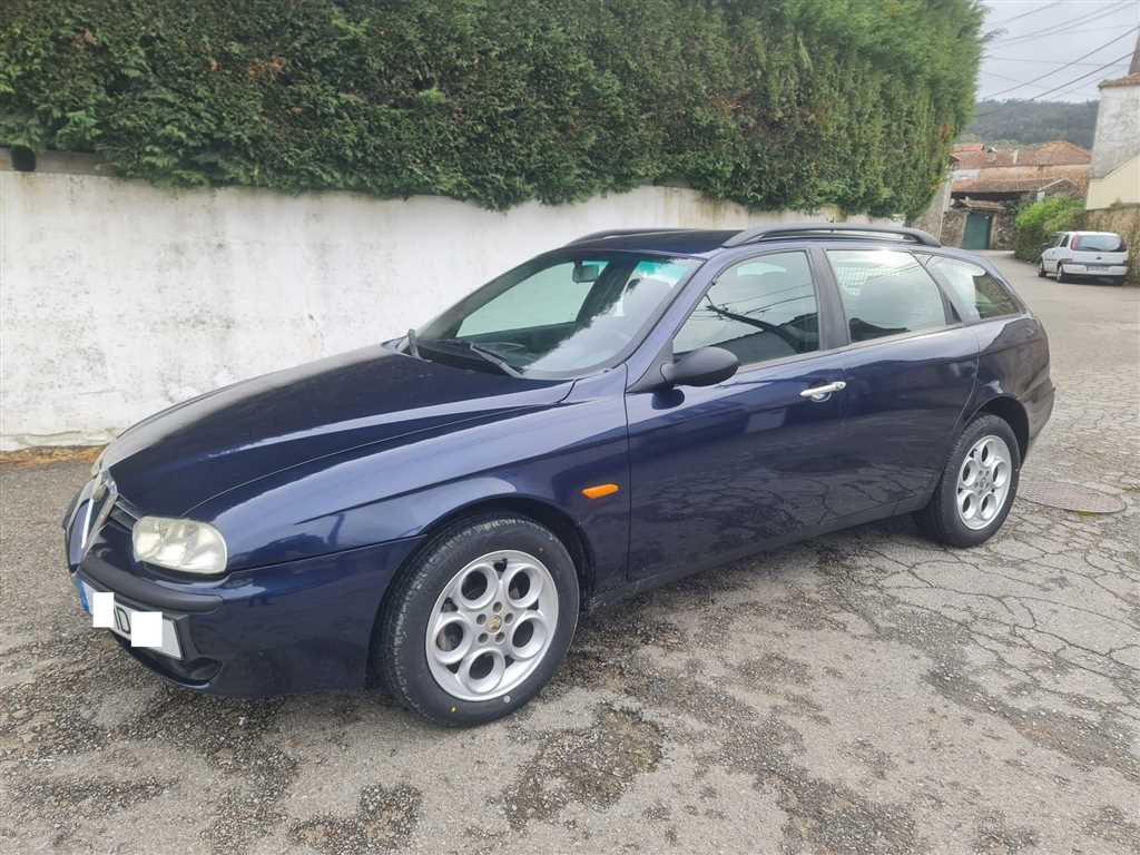 Alfa Romeo (Model.Model?.Description)