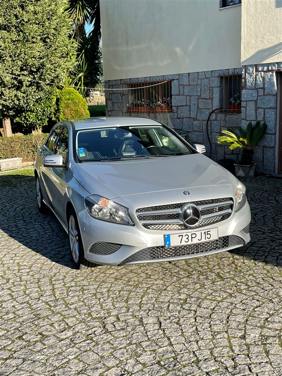Mercedes-Benz Classe A 180 CDi B.E. (109cv) (5p)