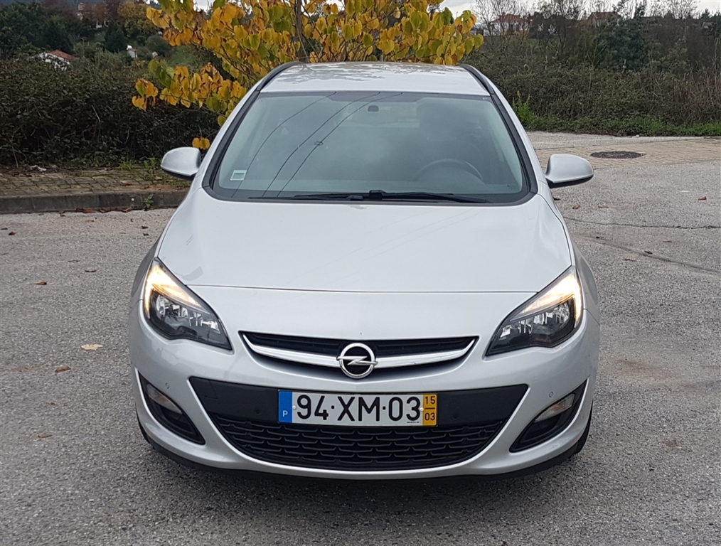 Opel Astra 1.6 CDTi Excite S/S (136cv) (5p)