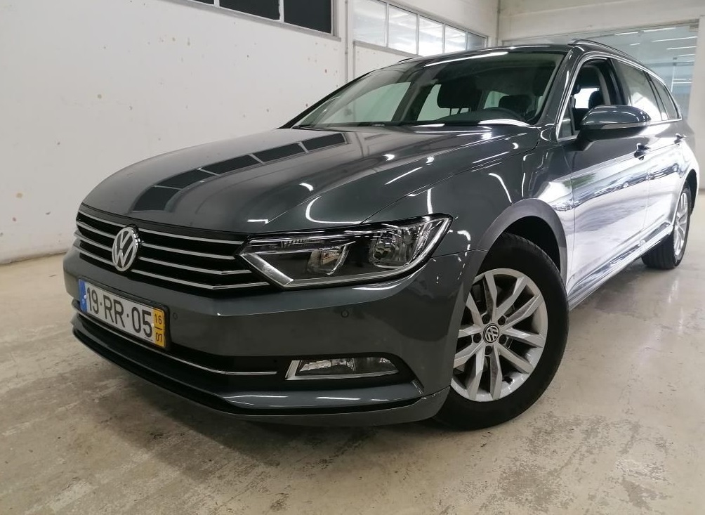 Volkswagen Passat VARIANT 1.6 TDI CONFORTLINE