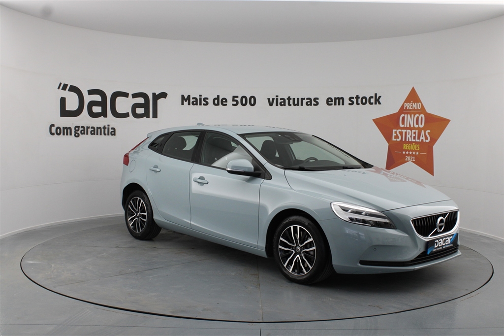 Volvo V40 2.0 D2 MOMENTUM GEARTRONIC