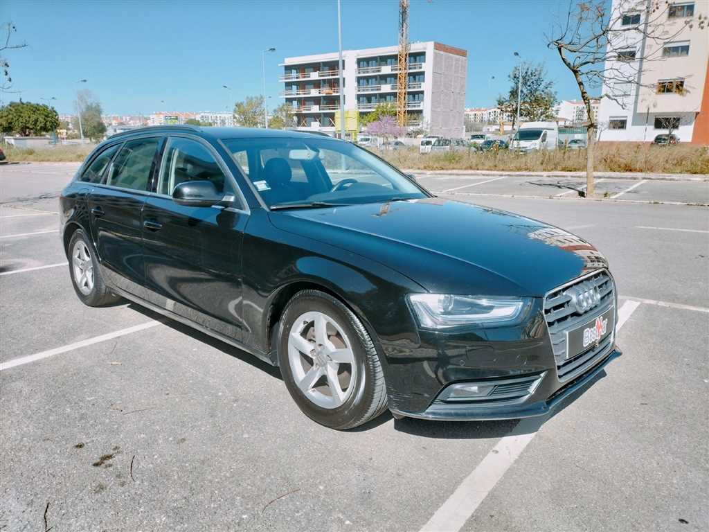 Audi A4 2.0 TDi Business Line Advance (136cv) (5p)