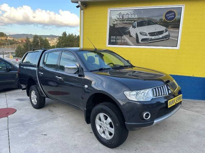 Mitsubishi L200 Strakar 2.5 DI-D CD Intense 4WD
