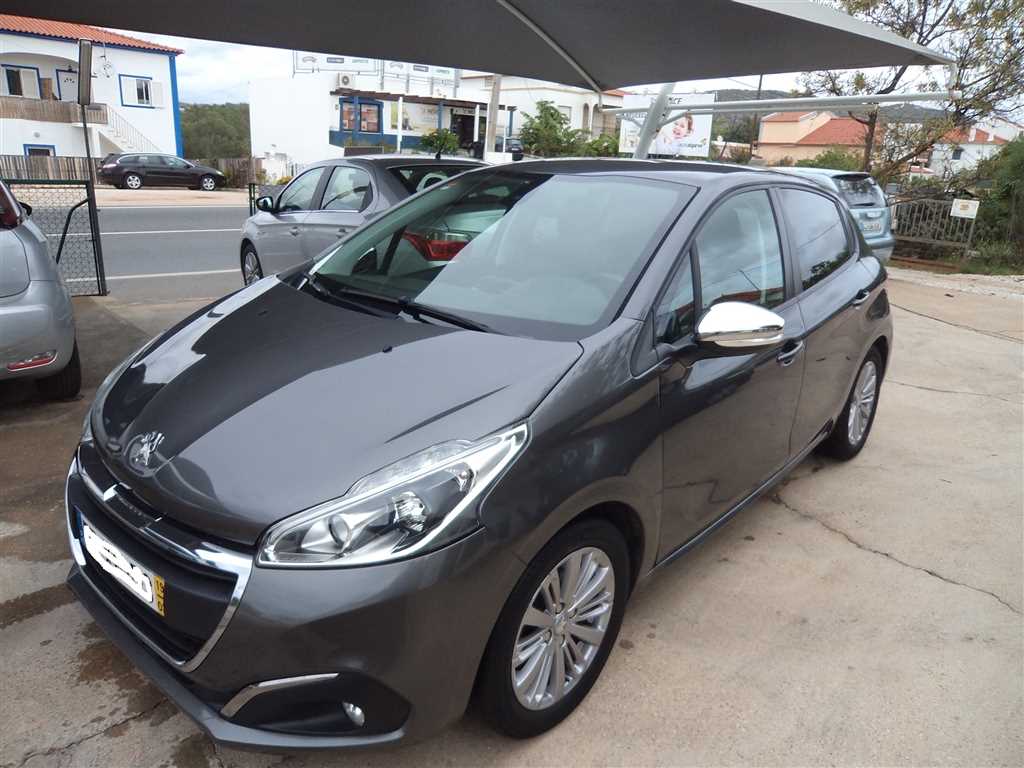 Peugeot 208 1.2 VTi Active (82cv) (5p)