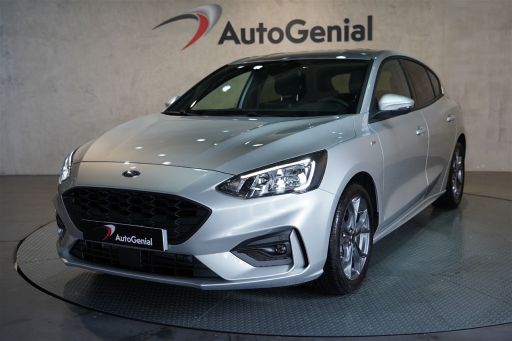 Ford Focus 1.0 ST-LINE ECOBOOST 125 CV - 7 ANOS DE GARANTIA