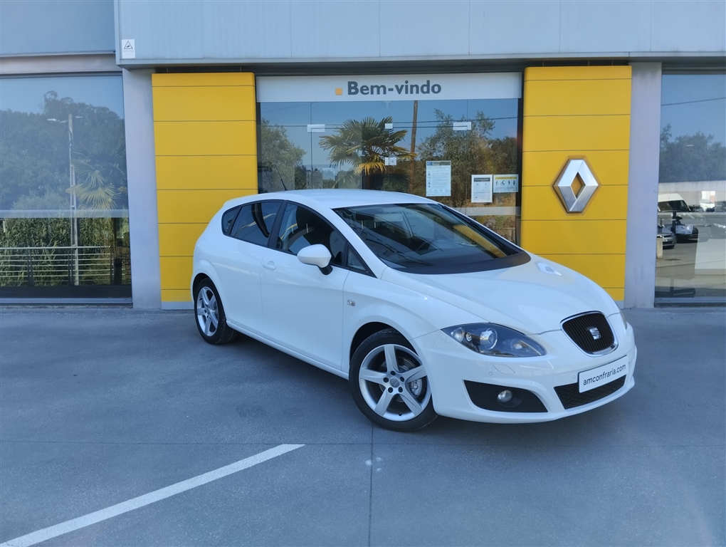 Seat (Model.Model?.Description)