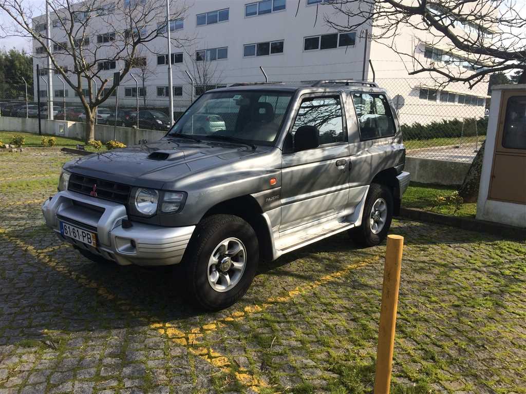 Mitsubishi Pajero 2.8 TD GLS ABS (125cv) (3p)