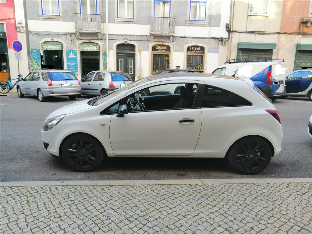 Opel Corsa 1.2 Black Edition (85cv) (3p)