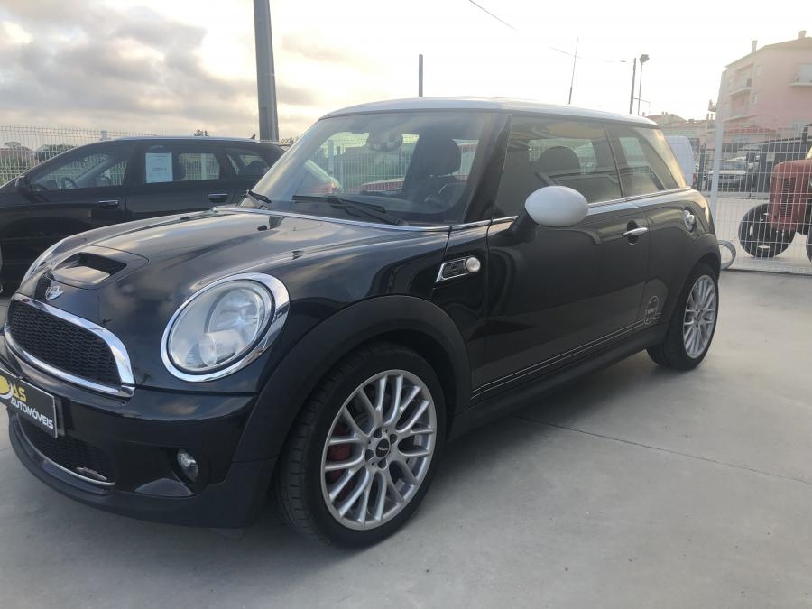 MINI Cooper JOHN COOPER WORKS