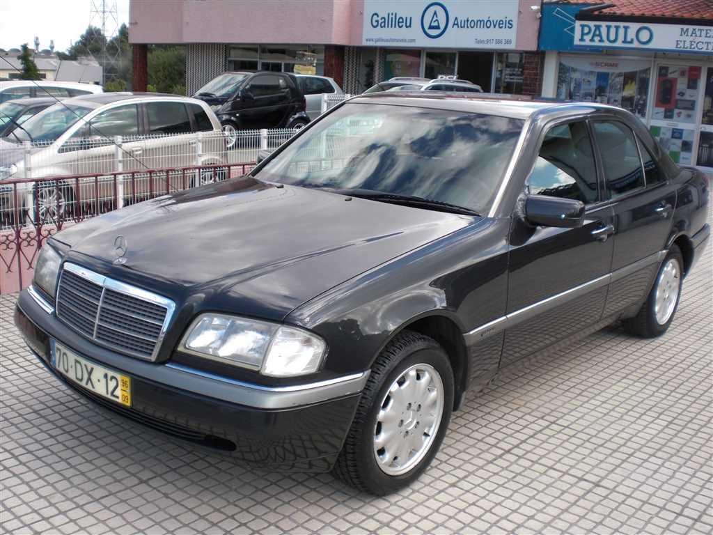 Mercedes-Benz Classe C 220 D Elegance (95cv) (4p)