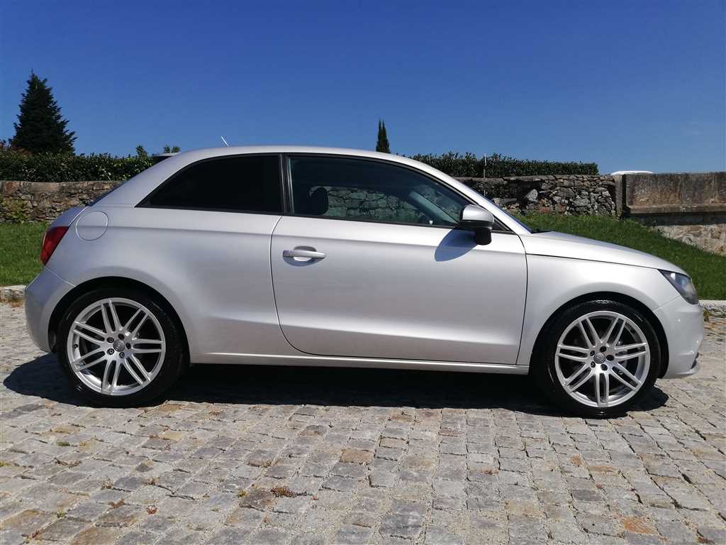 Audi A1 1.6 TDI Sport (105cv) (3p)
