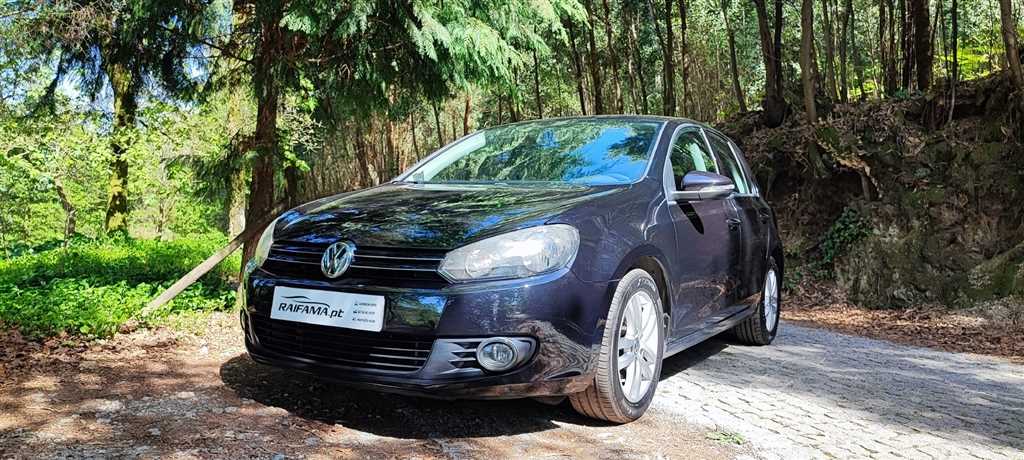 Volkswagen Golf 1.6 TDi Confortline (105cv) (5p)