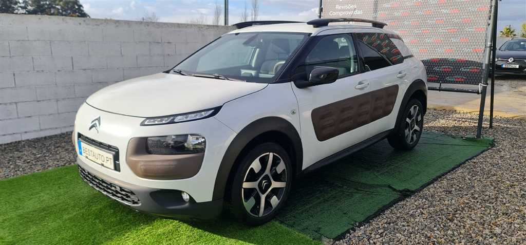 Citroen C4 Cactus 1.2 PureTech Shine (82cv) (5p)