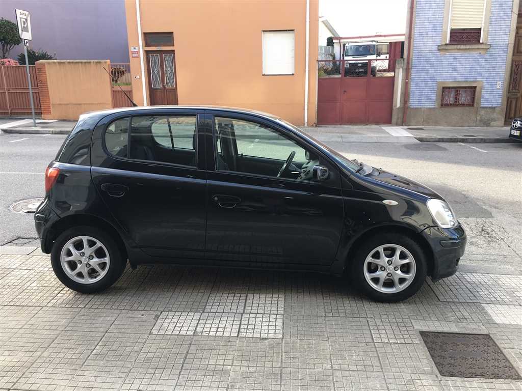 Toyota Yaris 1.0 Sol (65cv) (5p)
