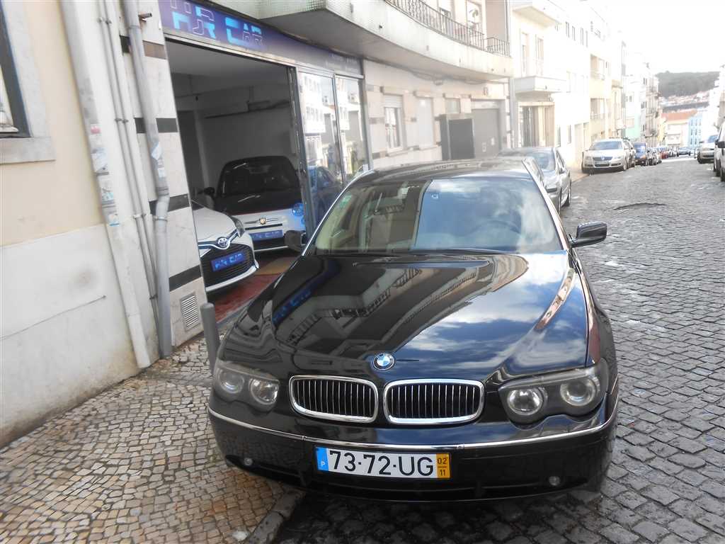 BMW Série 7 745 i LA (333cv) (4p)