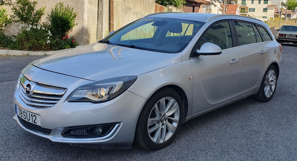 Opel Insignia 2.0 CDTI / GARANTIA