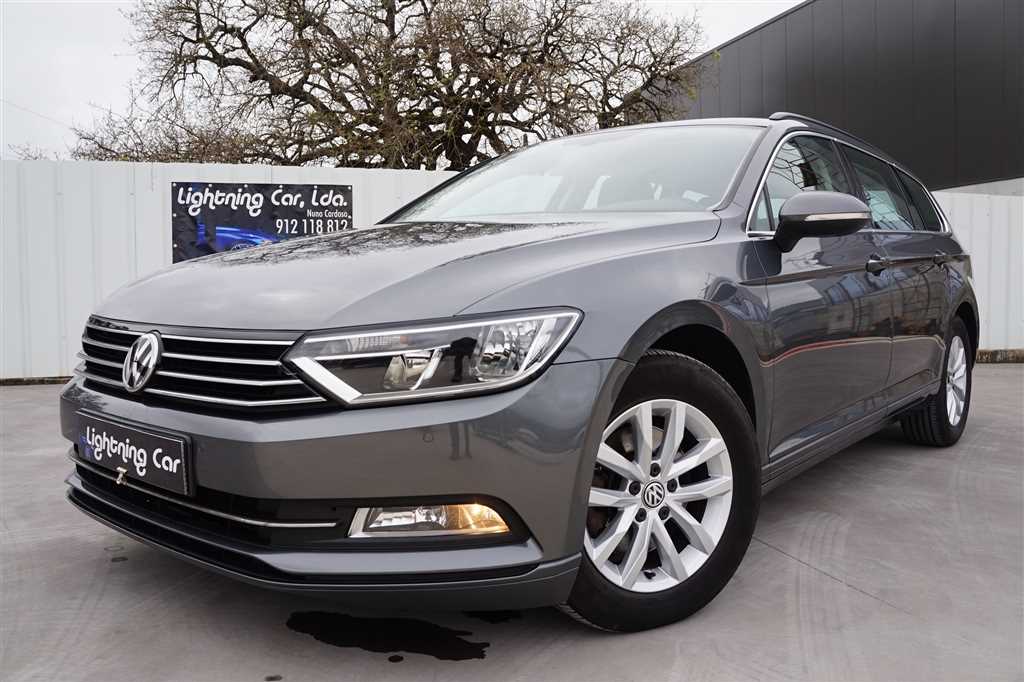 Volkswagen Passat V. 2.0 TDi Confortline BlueMotion (150cv) (5p)